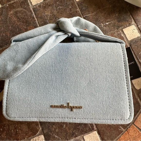 Nanette Lepore Laiela Vintage Light Denim Bow Crossbody Purse with Bracelets NWT - Picture 3 of 16